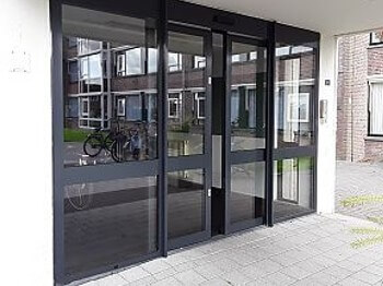 Blij met Deuren Service Noord: Leppehiem